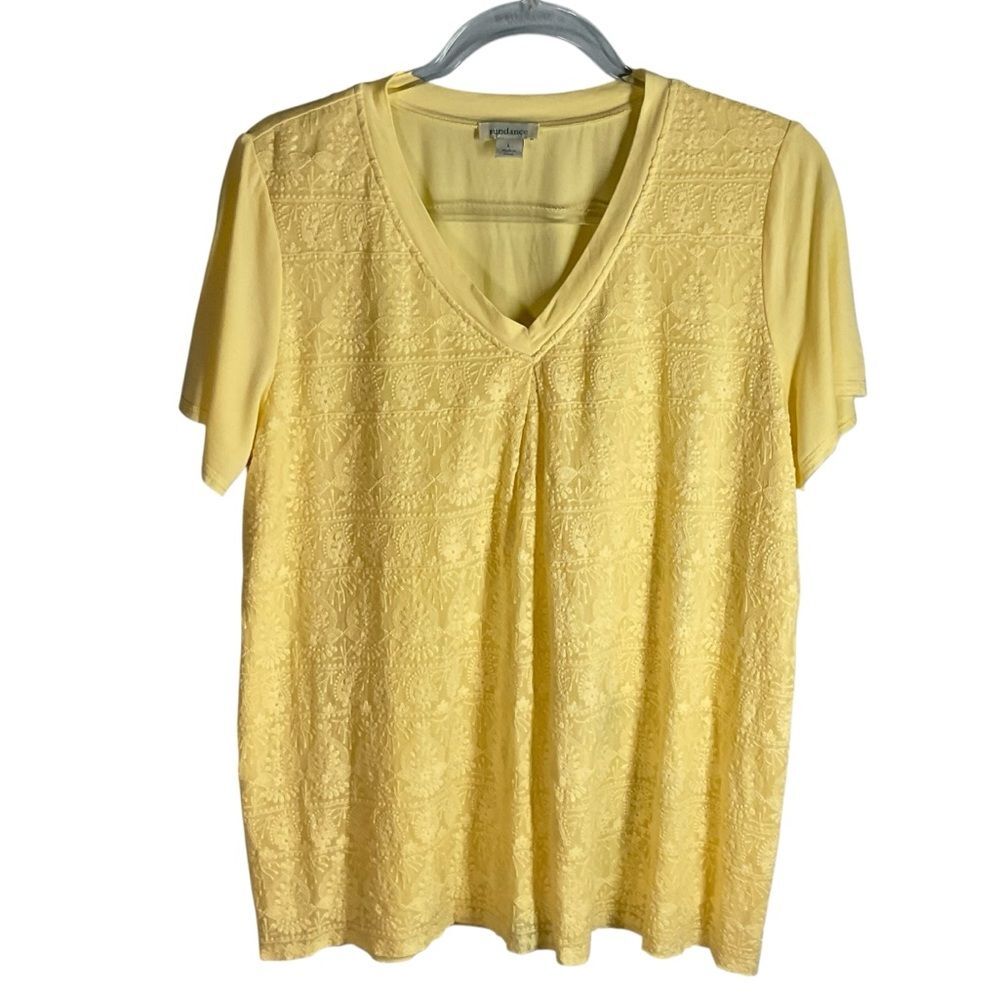 Soft Surroundings Butter Yellow Floral Embroidered Textured V-Neck Top Size L